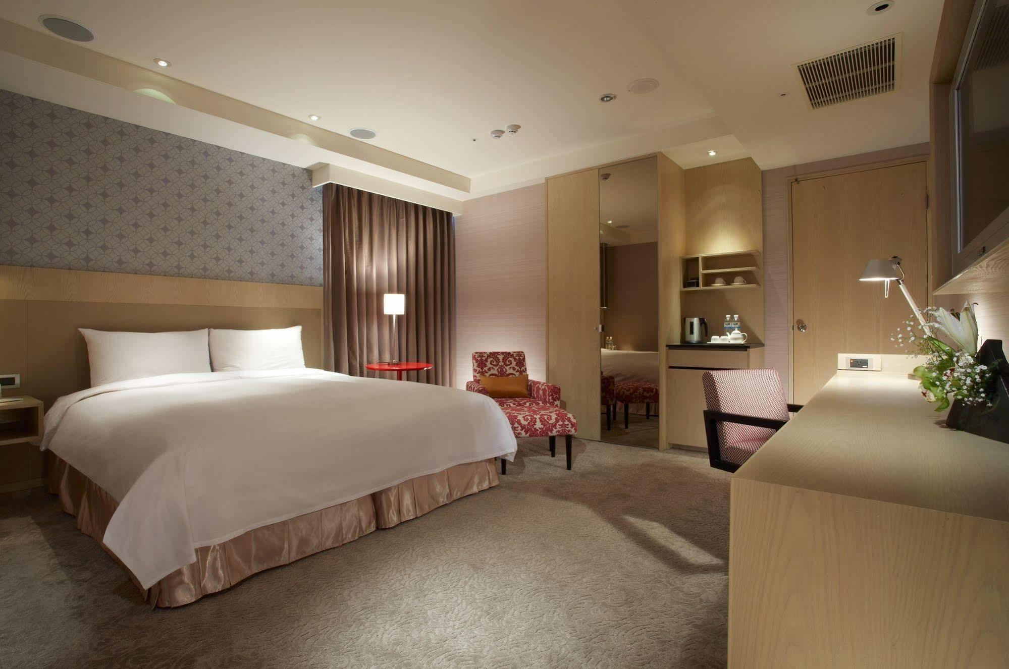 Grandee Taipei Resort Bagian luar foto